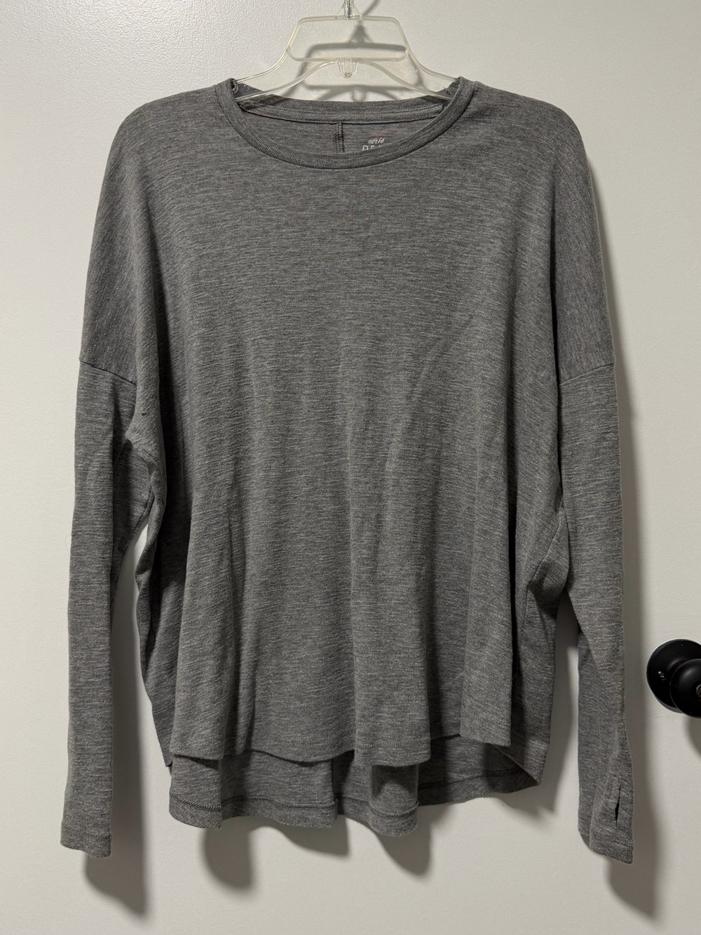 Aerie Real Soft Gray Long Sleeve Tee | Size Large | With Thumb Holes